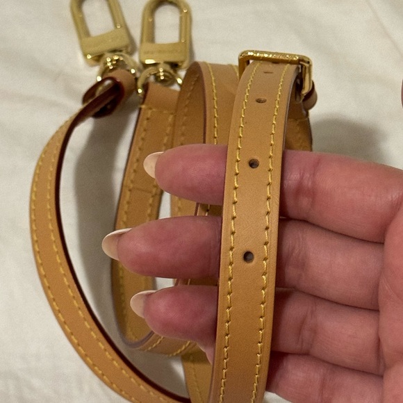 Louis Vuitton Nano Speedy - Picture 9 of 11